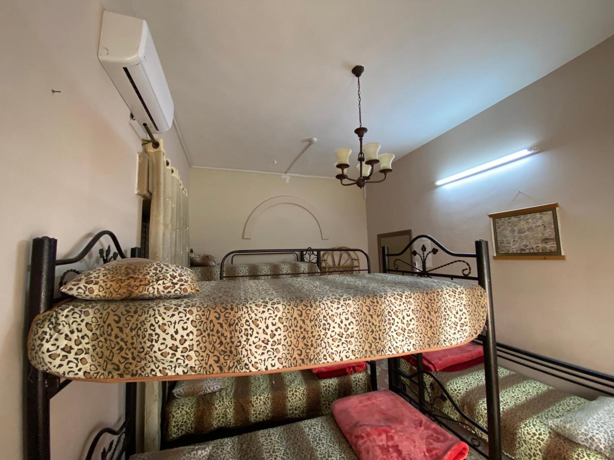 House Of Peace Hostel Bethlehem Buitenkant foto