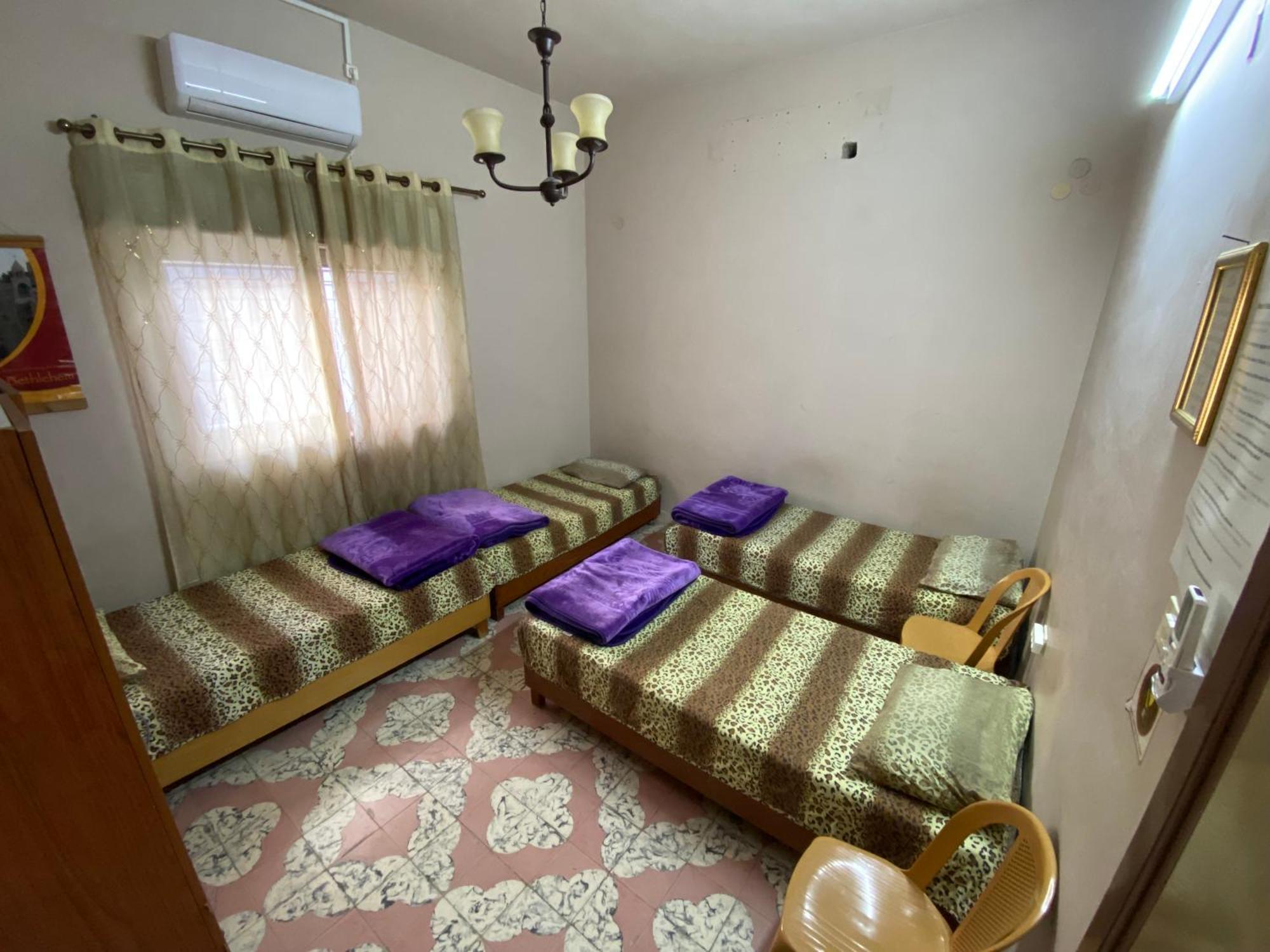 House Of Peace Hostel Bethlehem Buitenkant foto