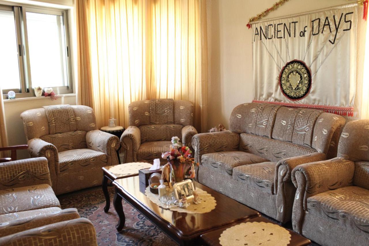 House Of Peace Hostel Bethlehem Buitenkant foto